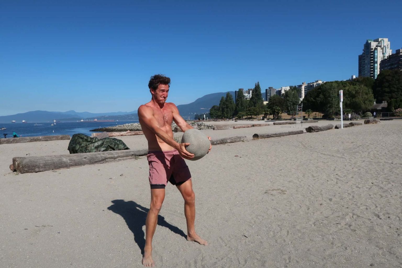 Lounge Rocks Exercise How to Get a Crazy Full-Body Workout with Stones and Rocks