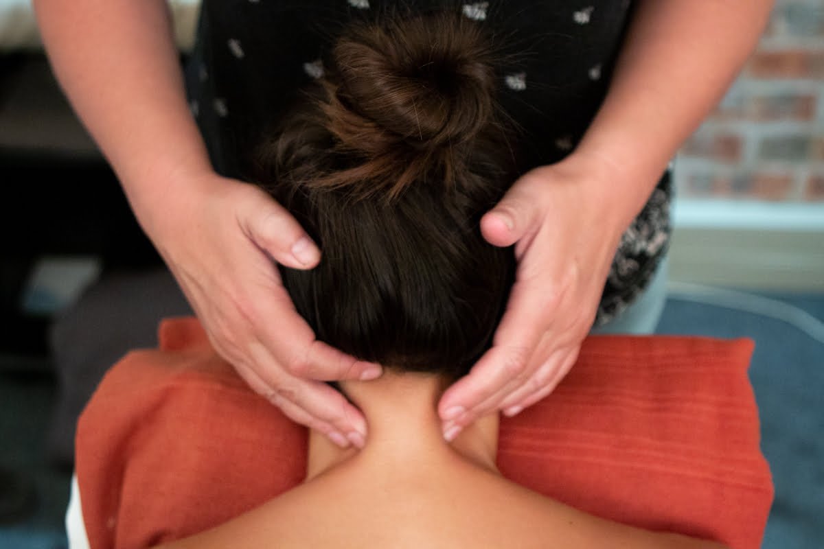 Kim neck massage - massage tips and techniques