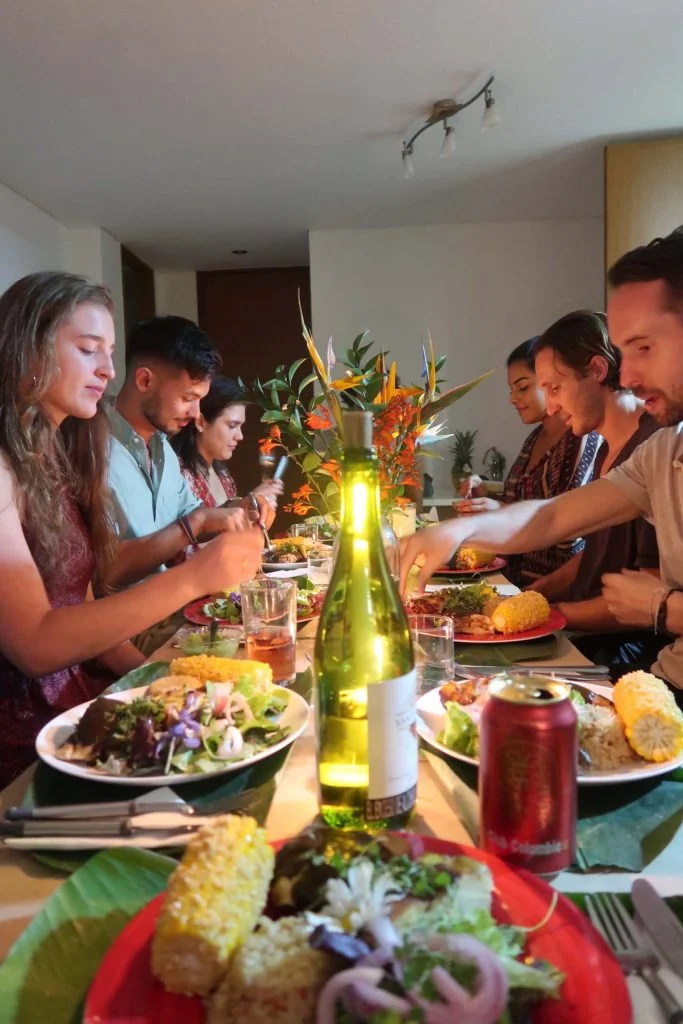 dinner party medellin conversation